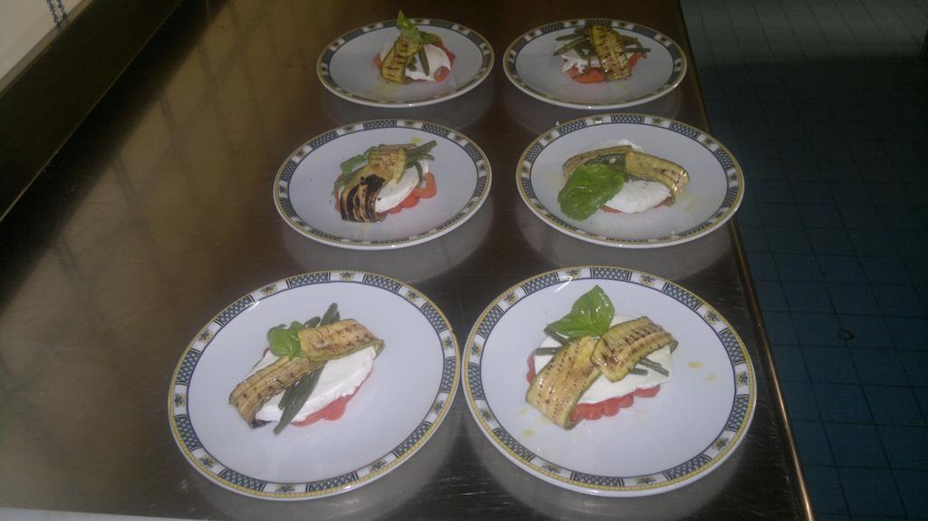 Lento 3* Melito di Napoli